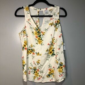 Old Navy White Floral Sleeveless V-Neck Keyhole Top Blouse Tank Top